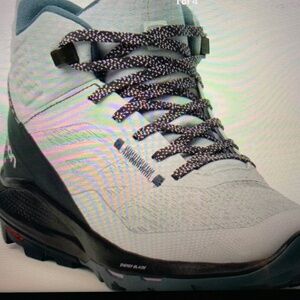 Women’s hiking boots